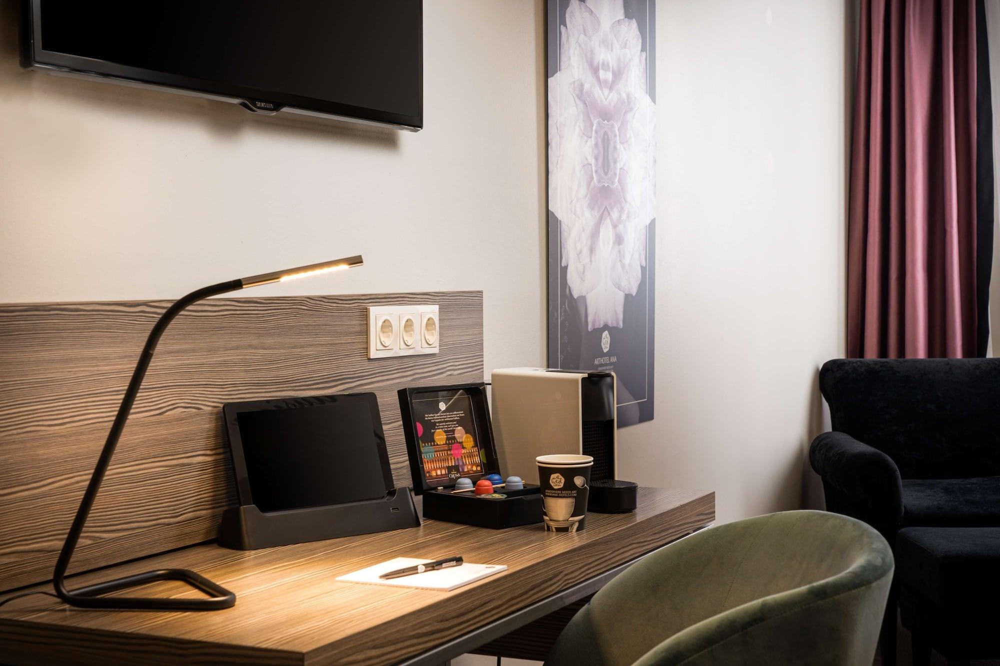 Elaya Hotel Vienna City West Bagian luar foto